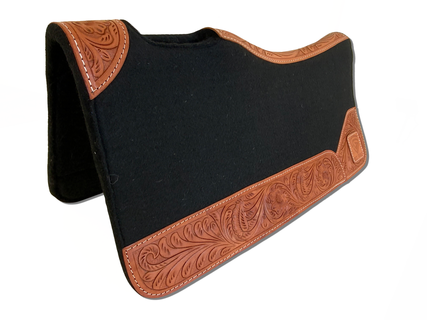 Sudadero Carona, color Negro con vaqueta cincelada de 32”X32” de 3/4” de grosor.