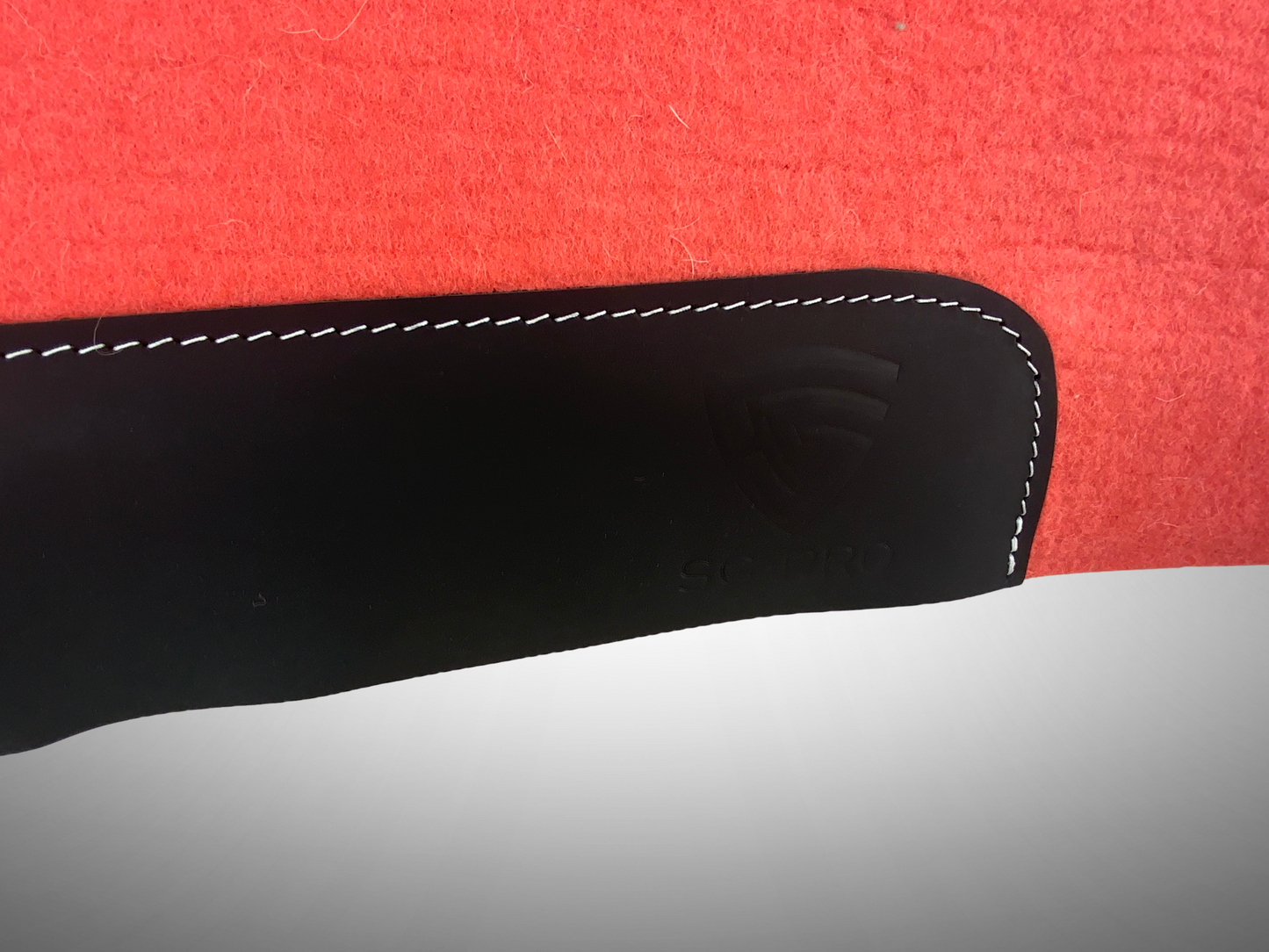 Mantilla o Liner de Lana de Borrego Merino para Sudadero de 1/4” de grosor 32”X32” (Recomendado solo para usarse debajo de una Carona o Sudadero).