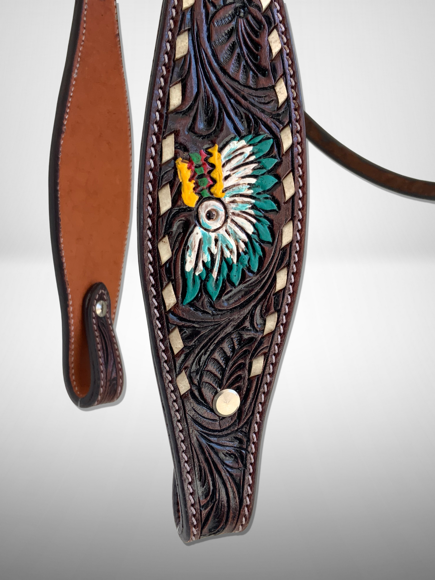 Cabezadas para Caballo “Vintage con Penacho” SG Pro.